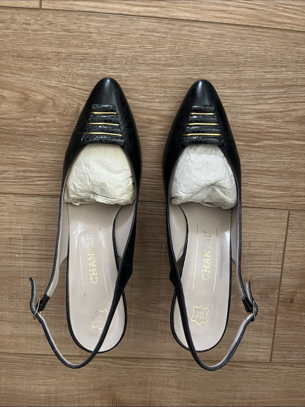 Vintage Chantal navy leather sling back pumps